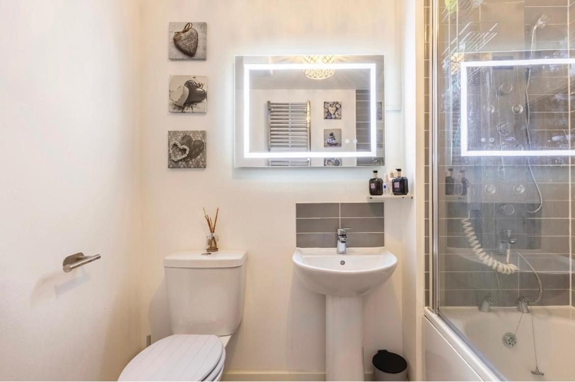 Fullers Modern And Stylish Room Chudleigh Exteriör bild